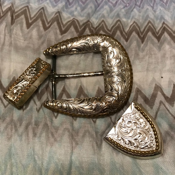 crumrine mfg belt buckle